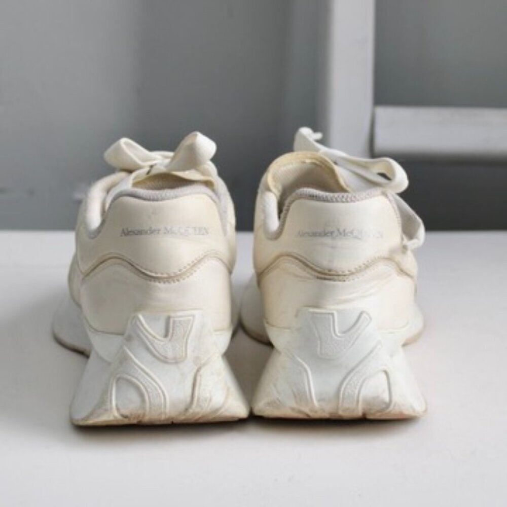 Alexander McQueen Women's White Sprint Runner Low-Top Leather Sneakers sz 36 / 6 - Picture 5 of 14